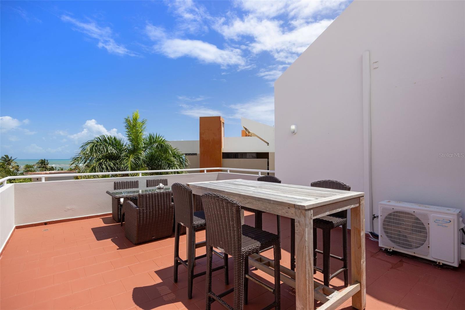 SURFSIDE - Residential