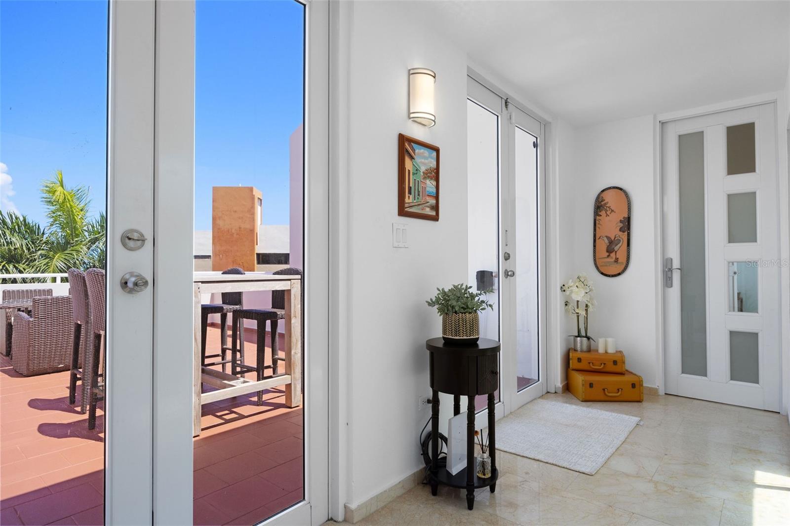 SURFSIDE - Residential