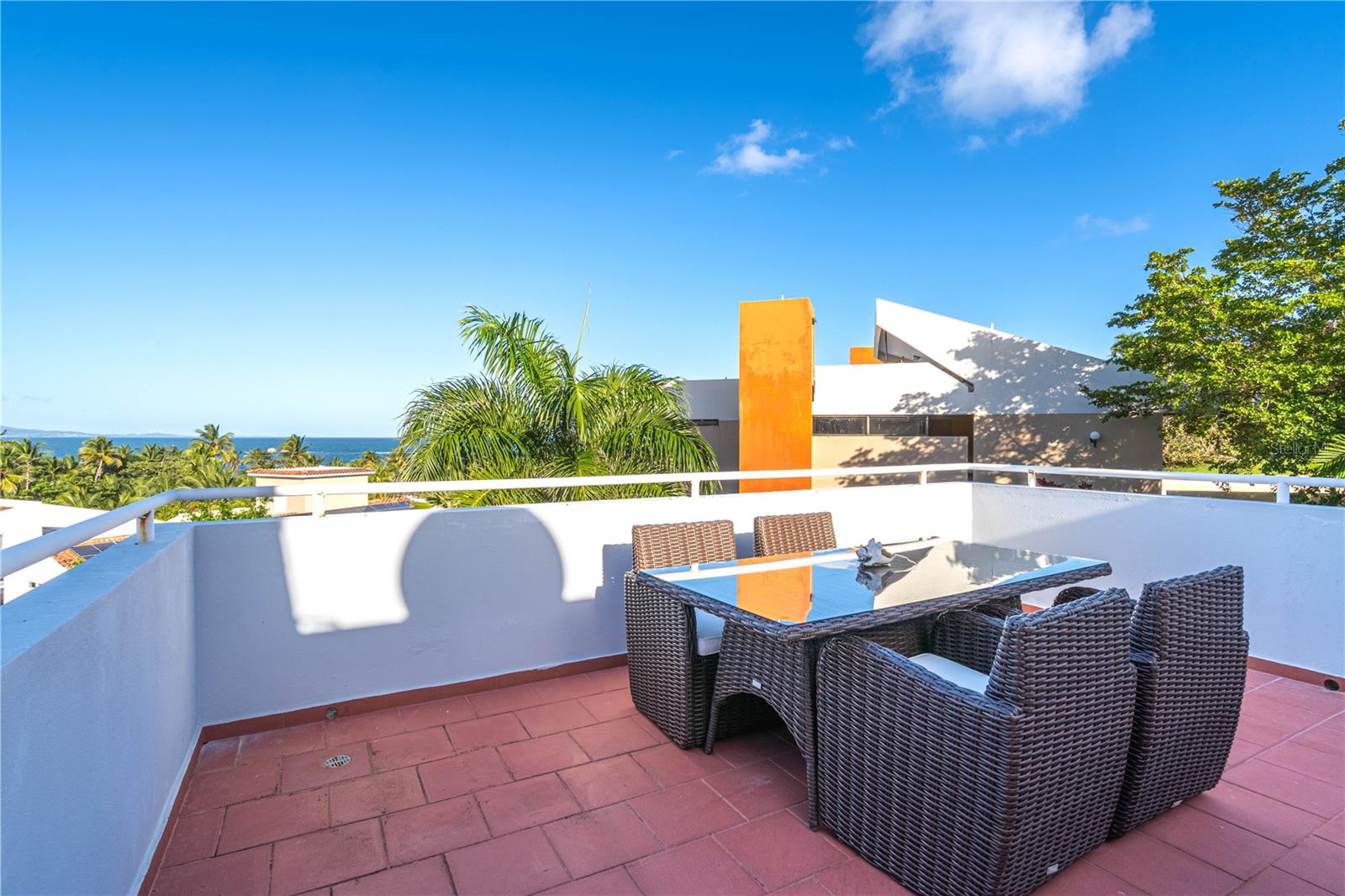 SURFSIDE - Residential