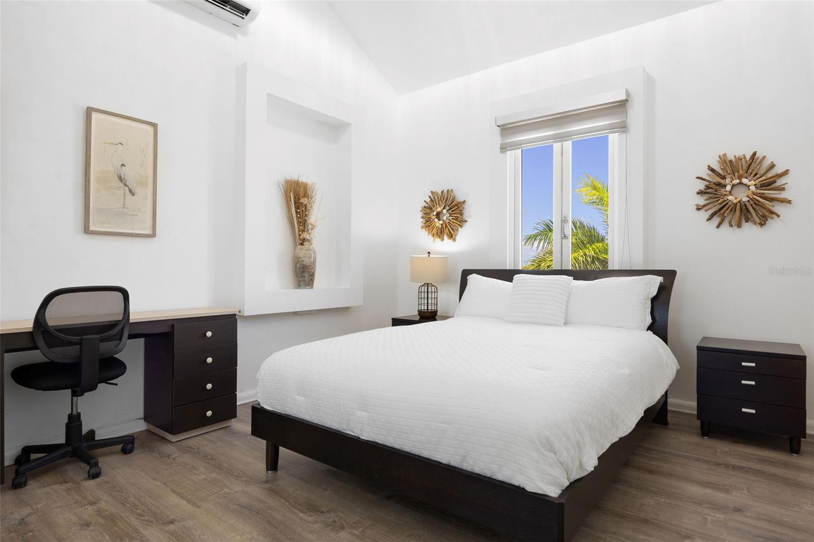 SURFSIDE - Residential