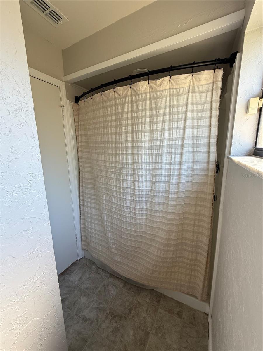 DELTONA LAKES UNIT 43 - Residential