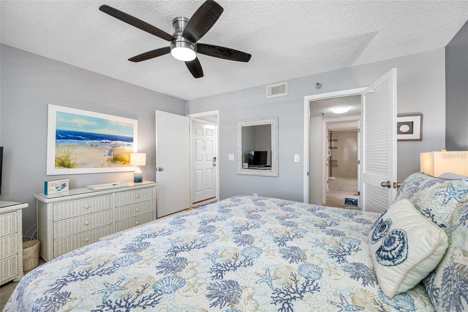 CHAMBRE THE CONDO - Residential