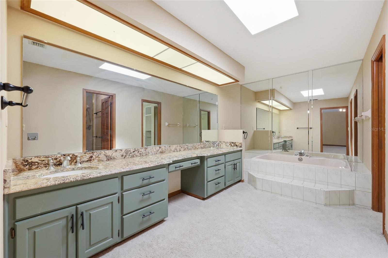 PLEASANT HILL LAKES UNIT 08 - Residential
