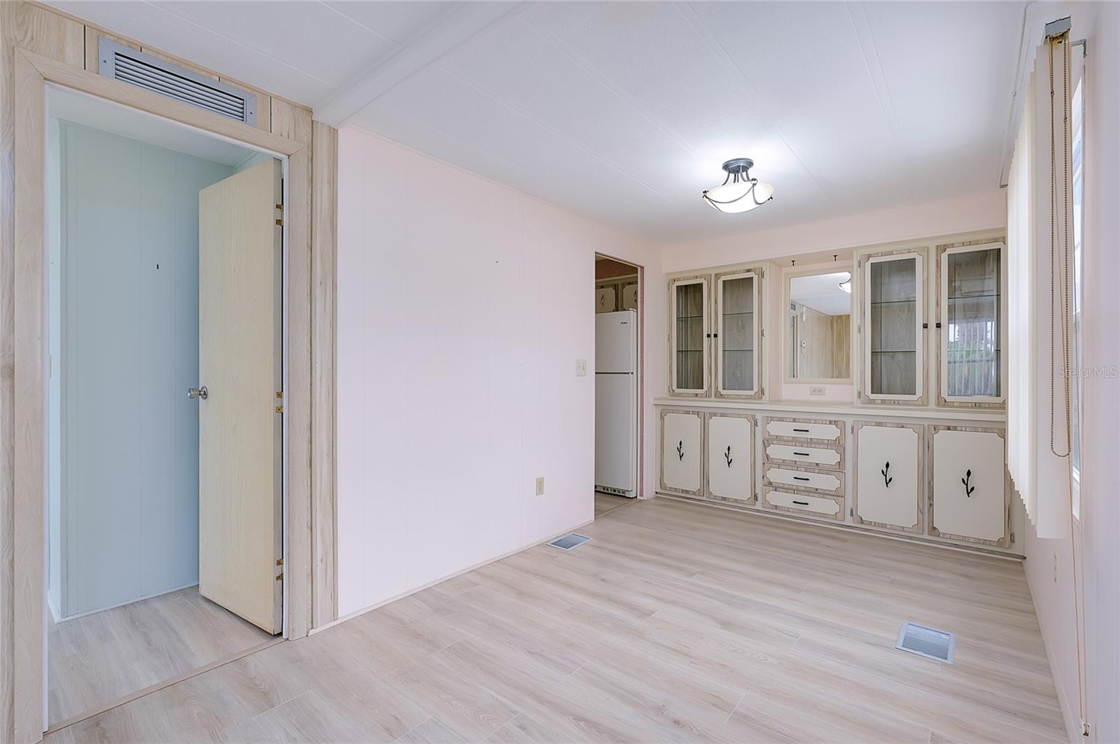 JAPANESE GARDENS MHP - Residential