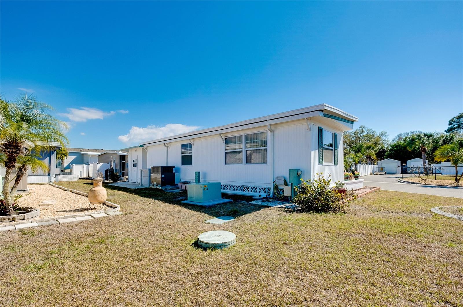 JAPANESE GARDENS MHP - Residential