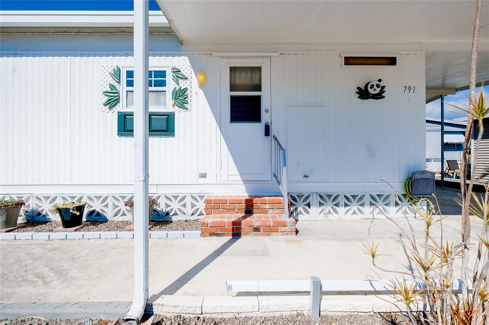 JAPANESE GARDENS MHP - Residential