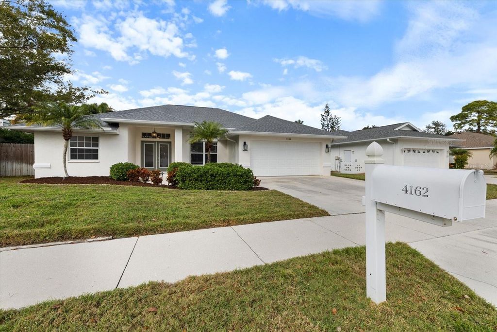 Photo of 4162 Parry Drive, Sarasota, FL 34241 (MLS # A4677293)