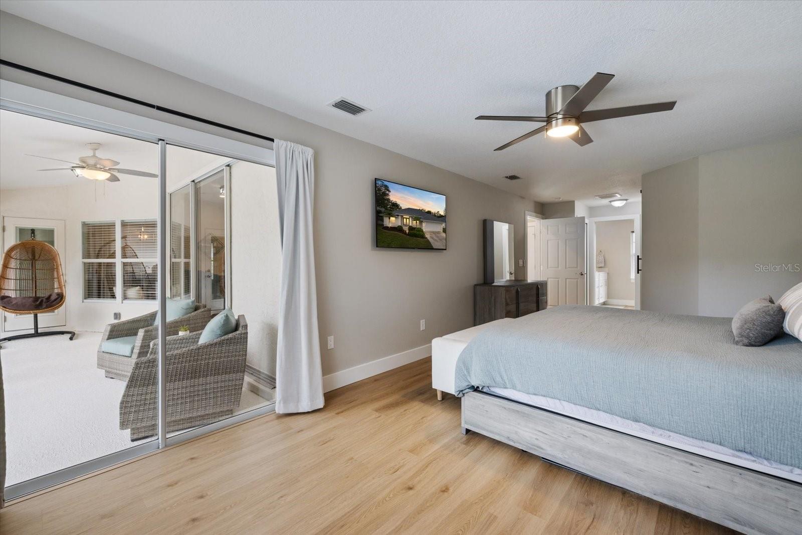 LAKE SARASOTA - Residential