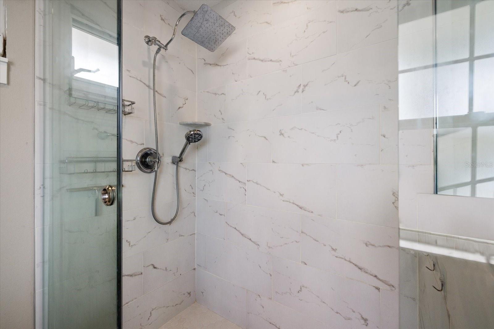 LAKE SARASOTA - Residential