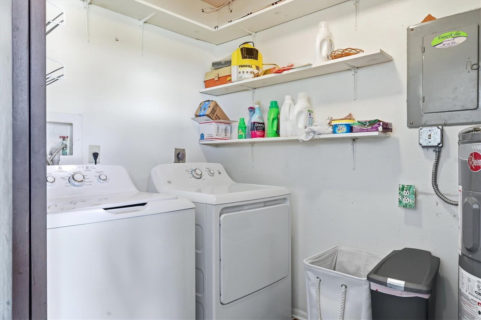 VILLAGE GREEN OF BRADENTON SEC 4 - Residential