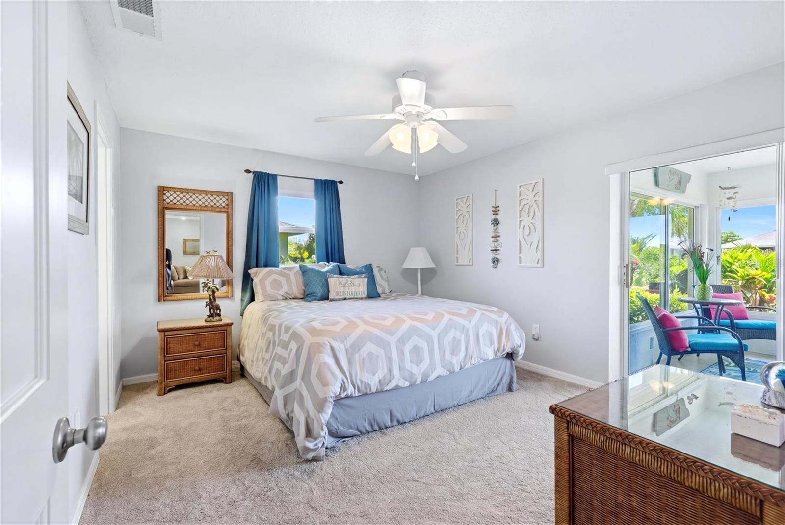 VILLAGE GREEN OF BRADENTON SEC 4 - Residential