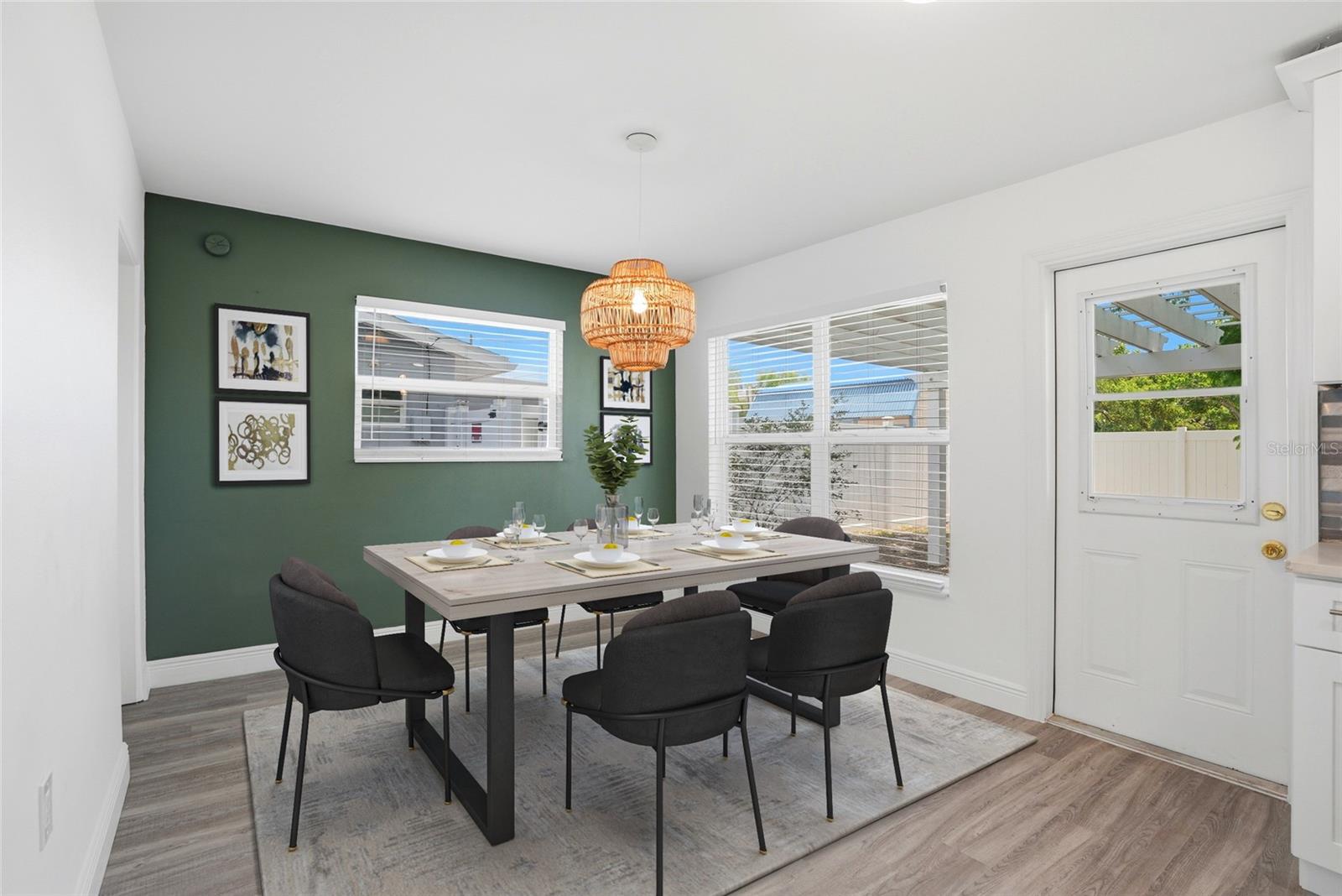 KENNETH CITY - Residential