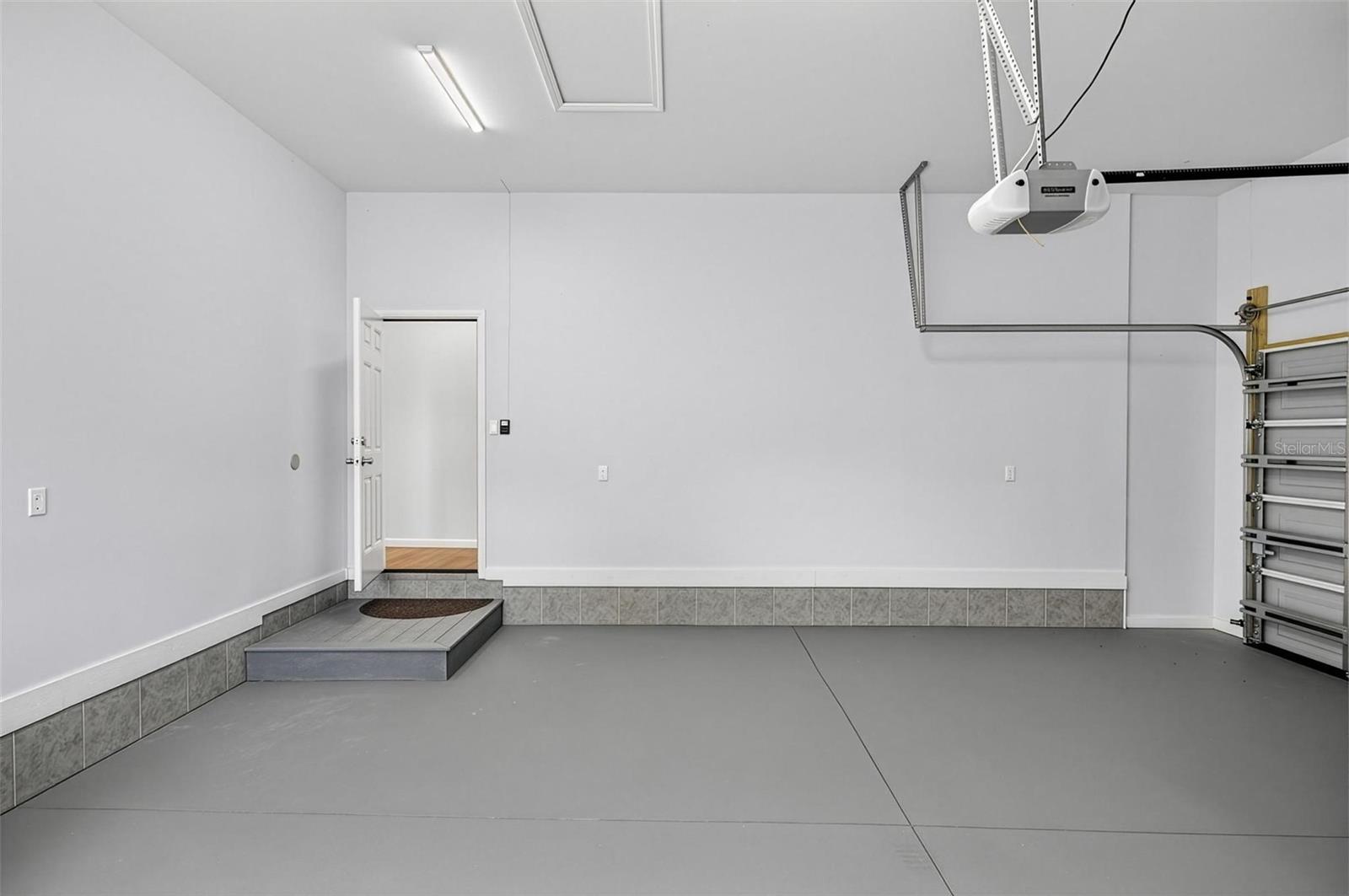 GEORGE MOODY SUB - Residential