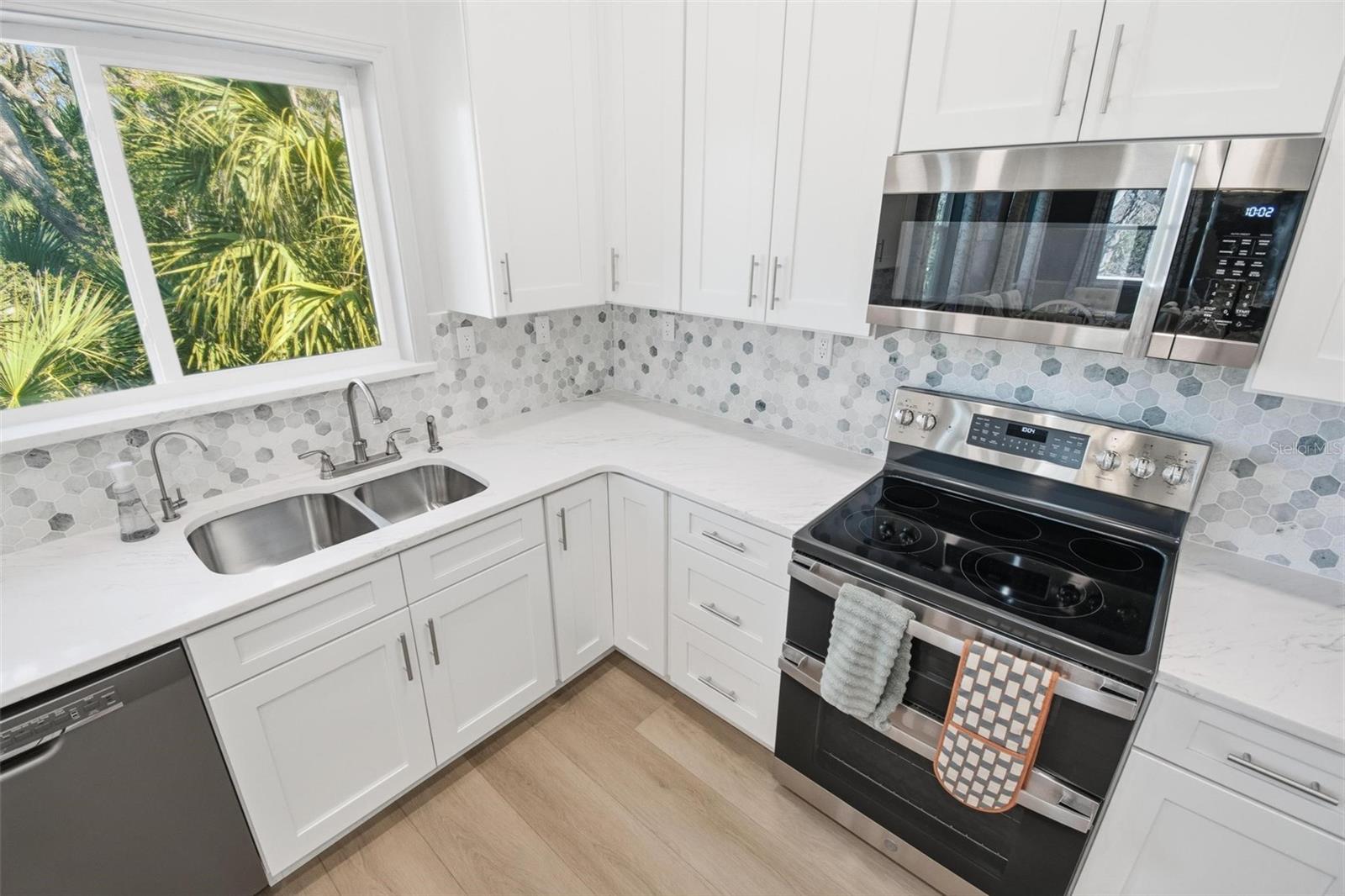 GEORGE MOODY SUB - Residential