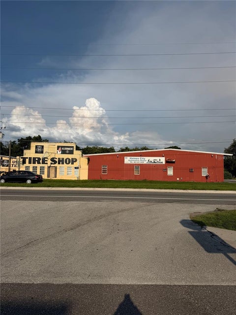 Photo of 301 Us Highway 17 92 N, Haines City, FL 33844 (MLS # O6438872)