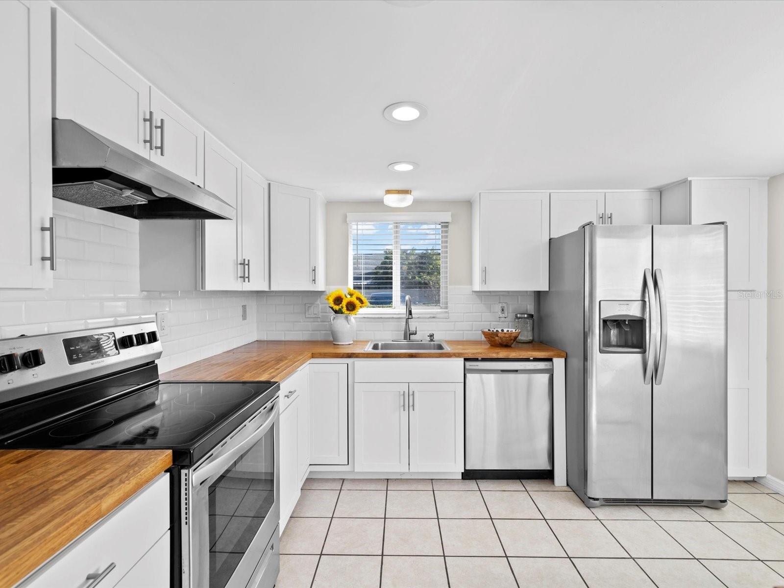 OAKS OF NORTHWOOD CONDO - Residential