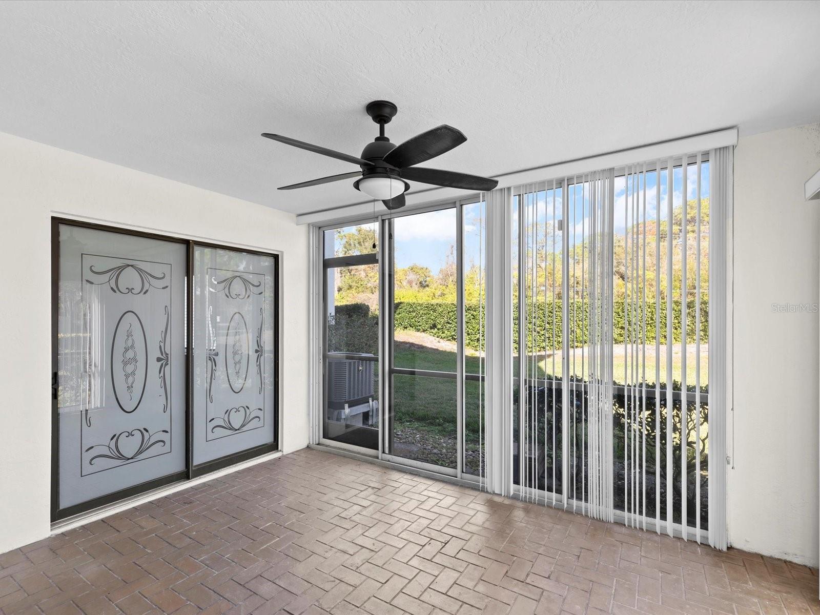 OAKS OF NORTHWOOD CONDO - Residential