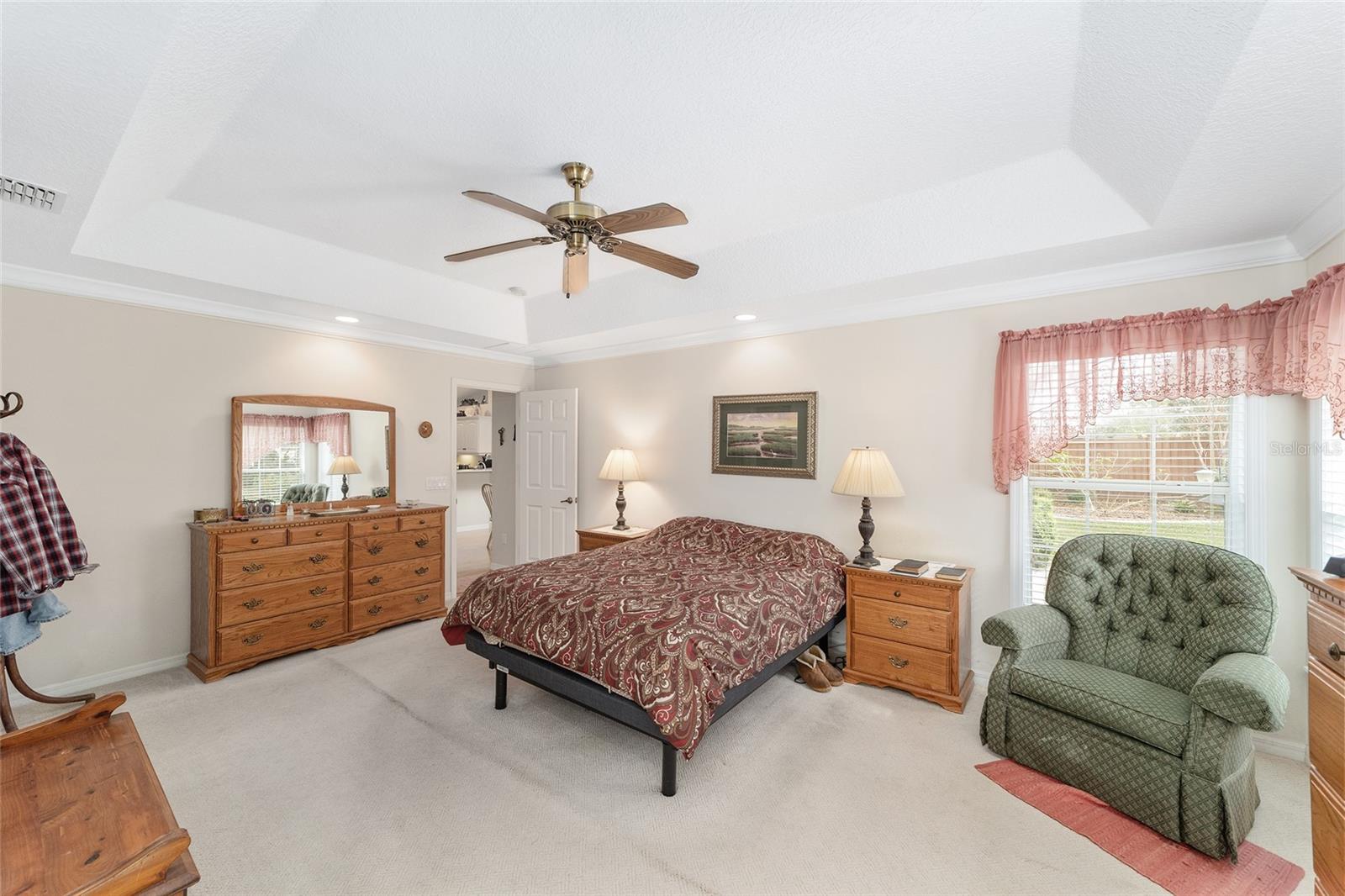 HUNTERS RDG - Residential