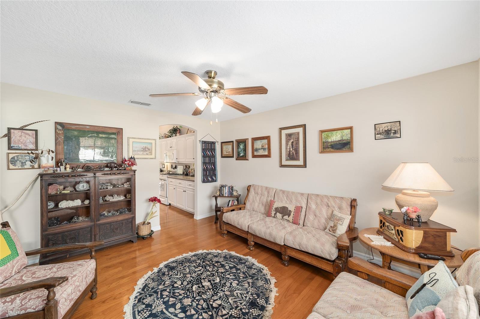 HUNTERS RDG - Residential