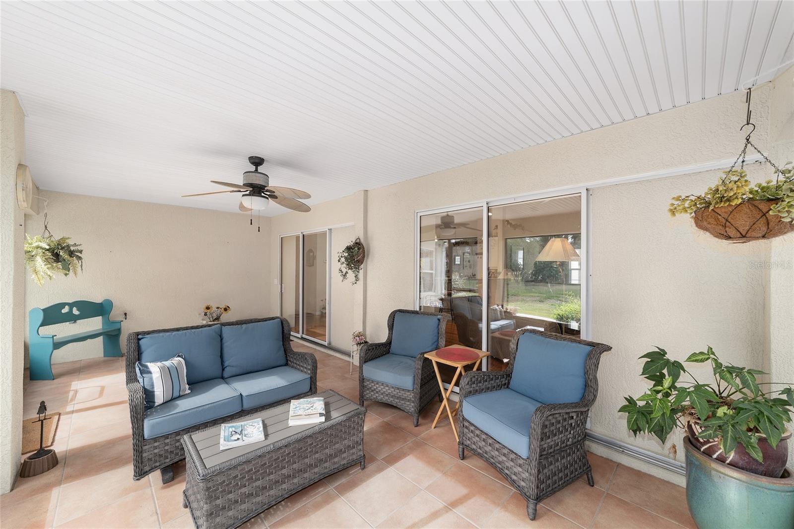 HUNTERS RDG - Residential