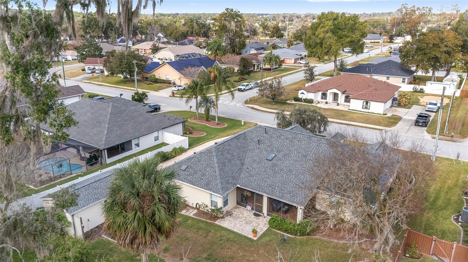 HUNTERS RDG - Residential