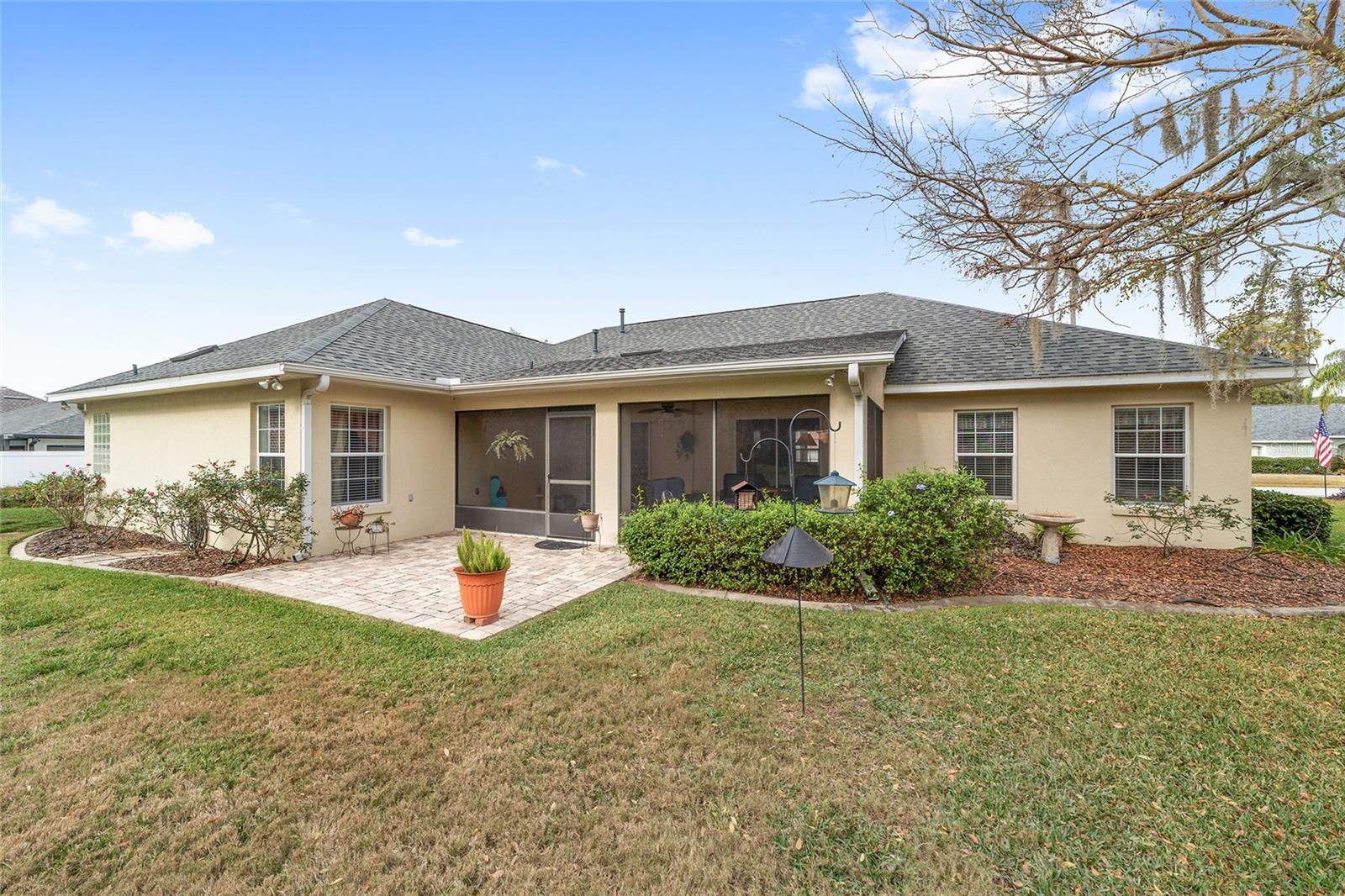 HUNTERS RDG - Residential