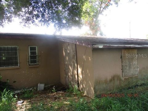 Photo of 4175 Covington Street, Orlando, FL 32811 (MLS # O6365707)