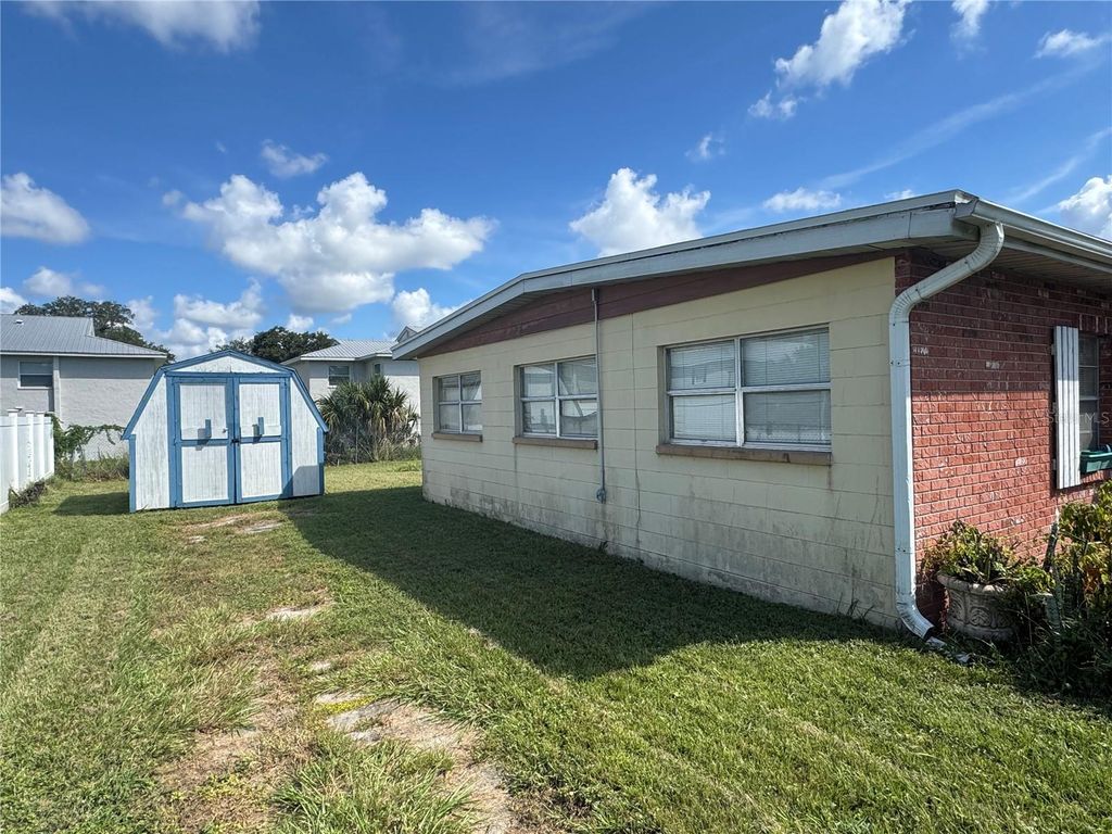 Photo of 7710 Coral Vine Lane, Tampa, FL 33619 (MLS # S5135528)