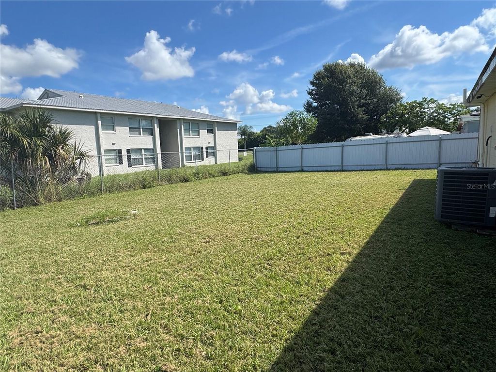 Photo of 7710 Coral Vine Lane, Tampa, FL 33619 (MLS # S5135528)