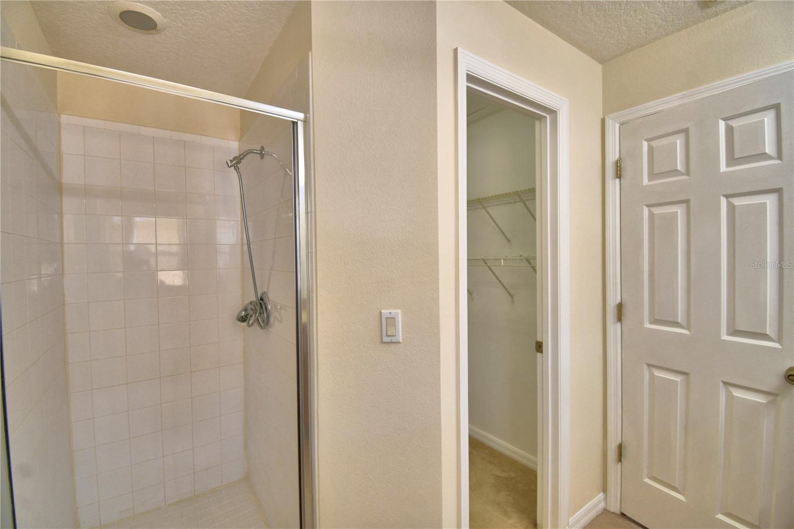 LAKE WILSON PRESERVE - Residential