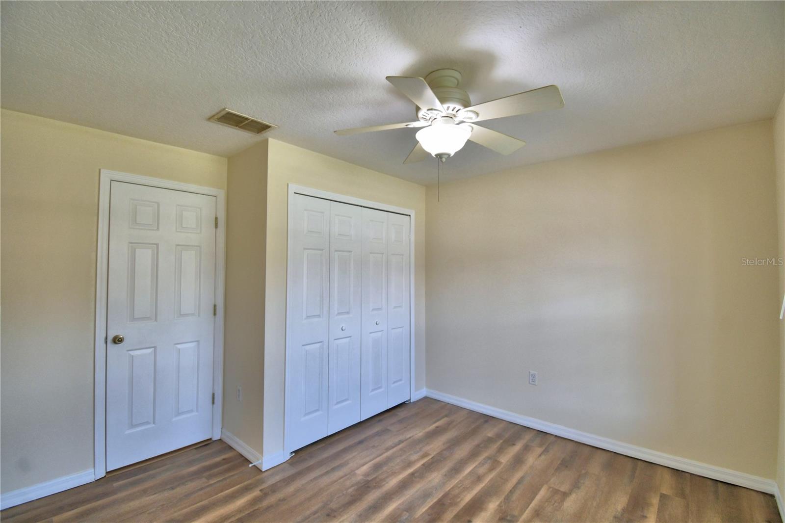 LAKE WILSON PRESERVE - Residential