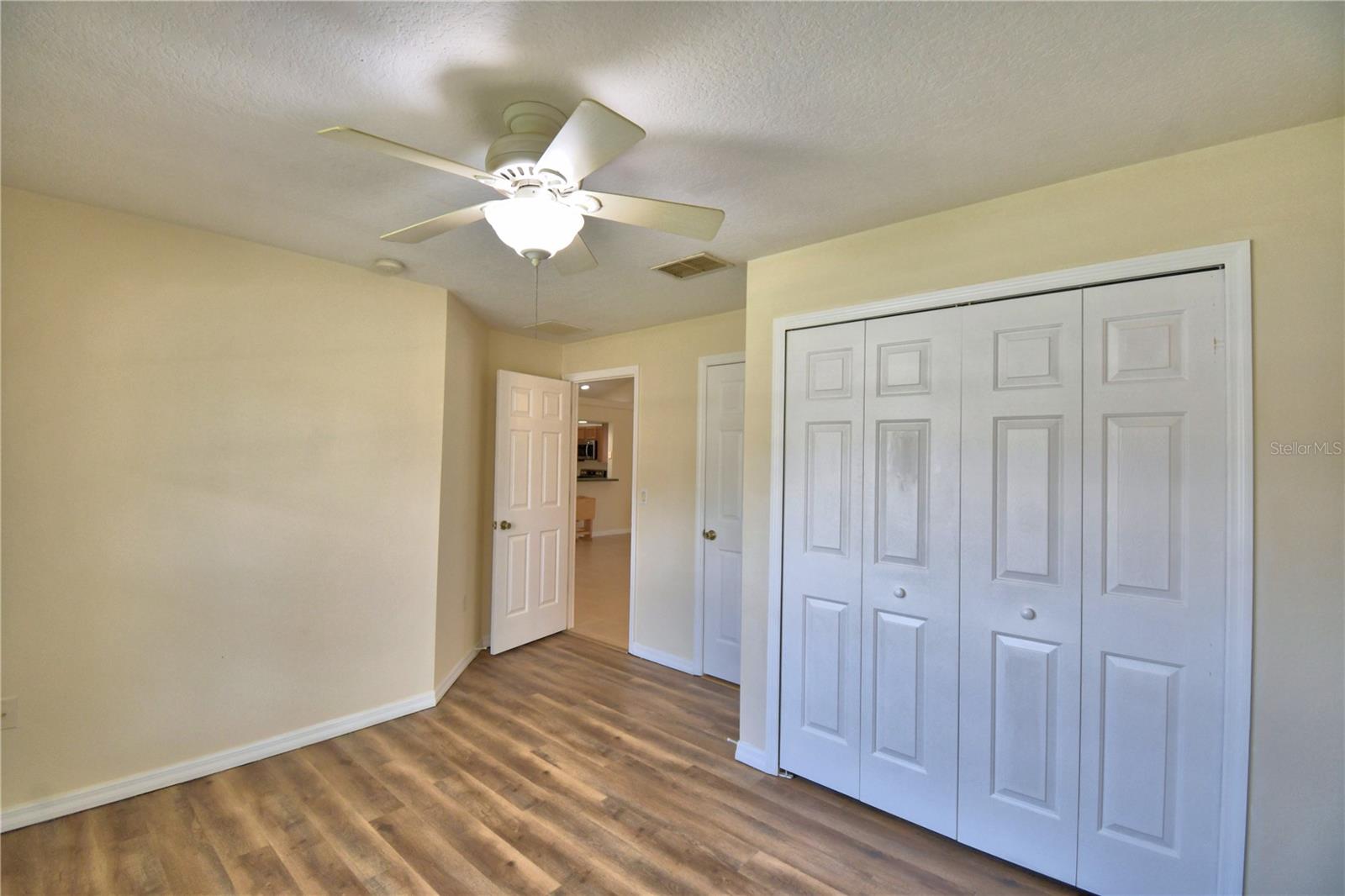 LAKE WILSON PRESERVE - Residential