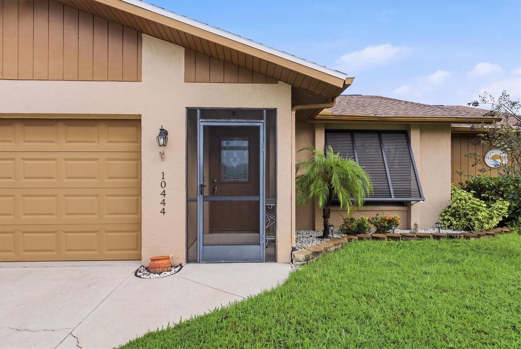 Photo of 10444 Gulfstream Boulevard, Englewood, FL 34224 (MLS # D6149202)
