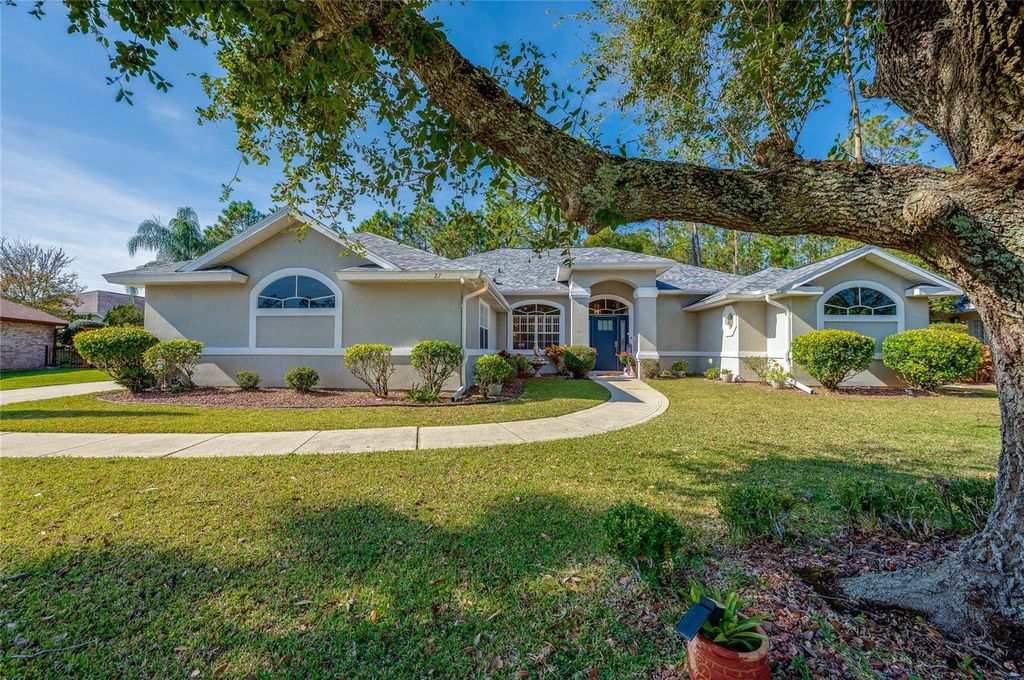Photo of 27 Foxhunter Flat, Ormond Beach, FL 32174 (MLS # V4946057)
