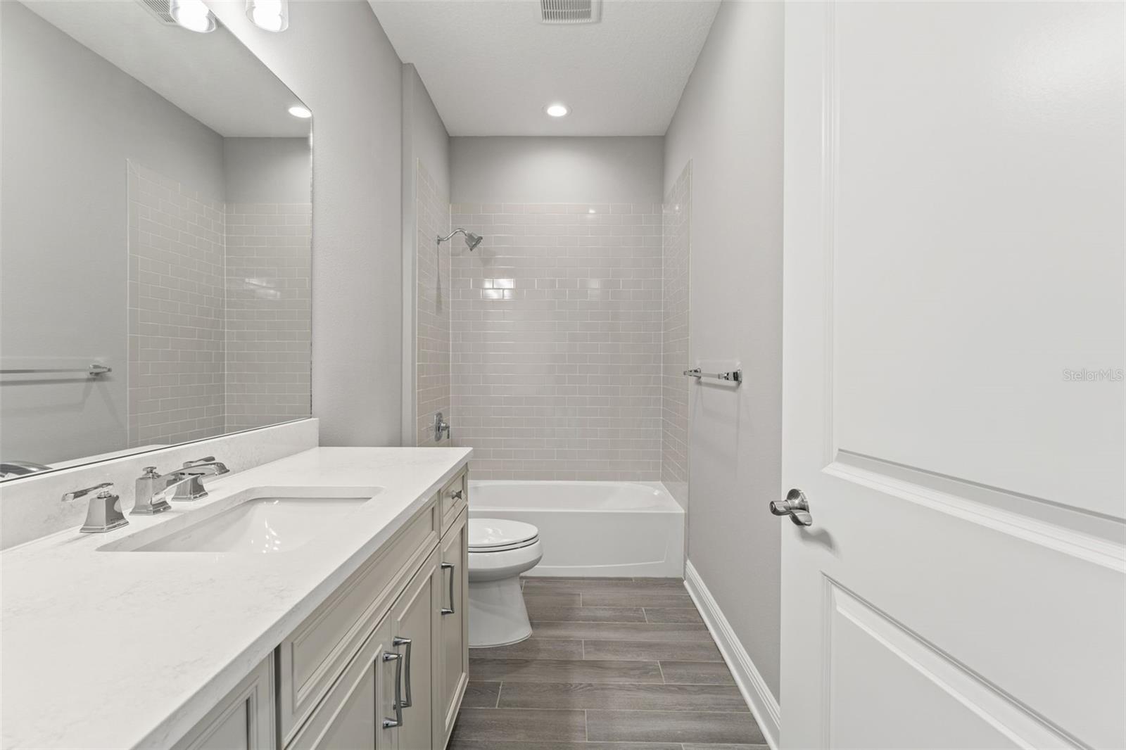 PALM GROVE AT LAKEWOOD RANCH - Residential