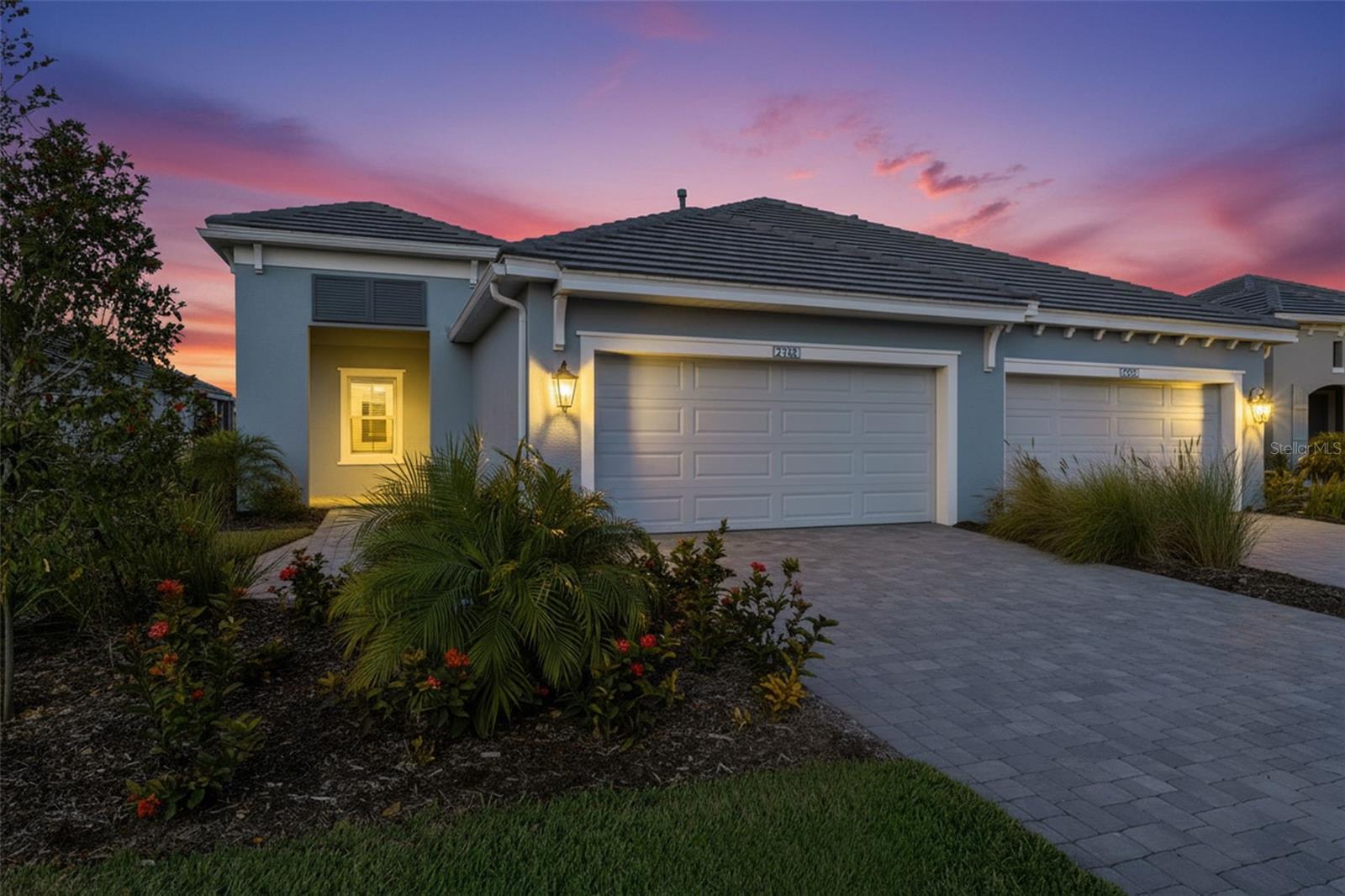 PALM GROVE AT LAKEWOOD RANCH - Residential