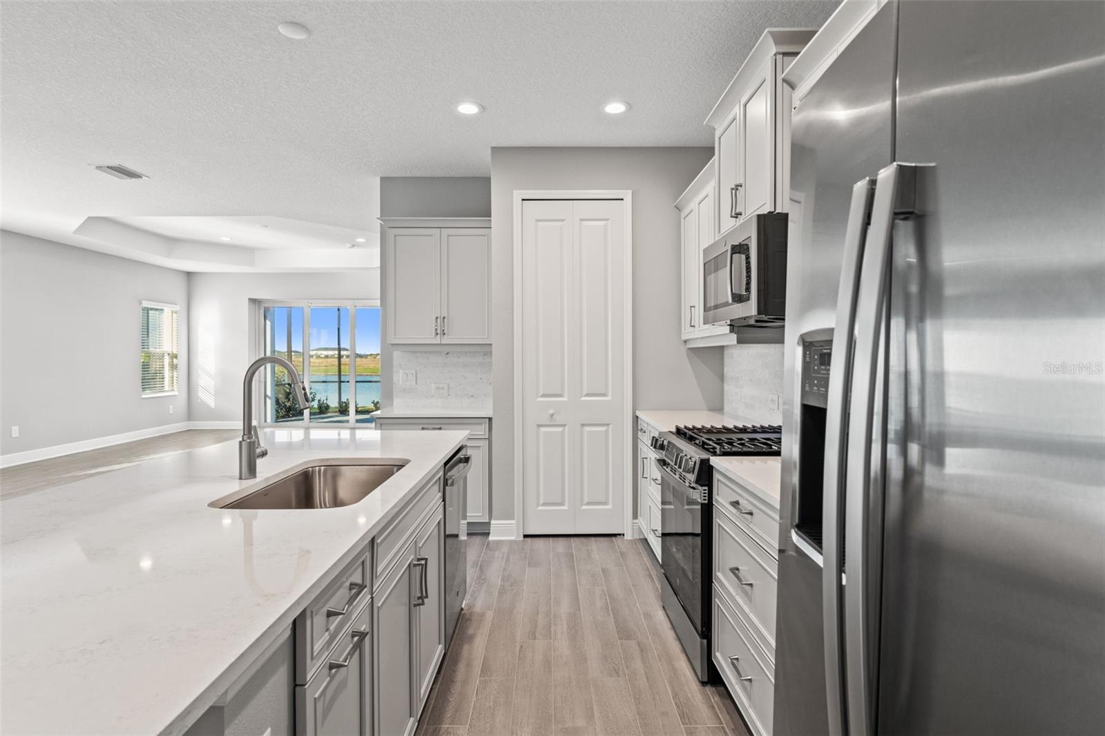 PALM GROVE AT LAKEWOOD RANCH - Residential