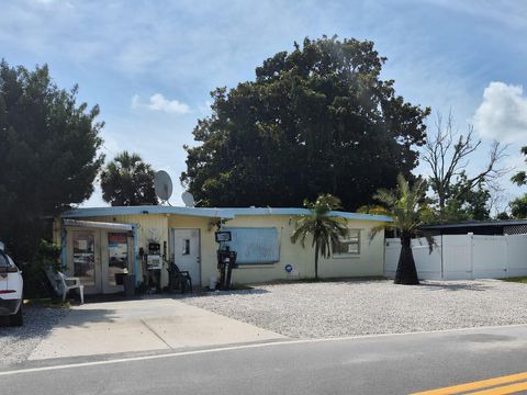 Photo of 4007 Flamingo Drive, New Port Richey, FL 34652 (MLS # W7886770)