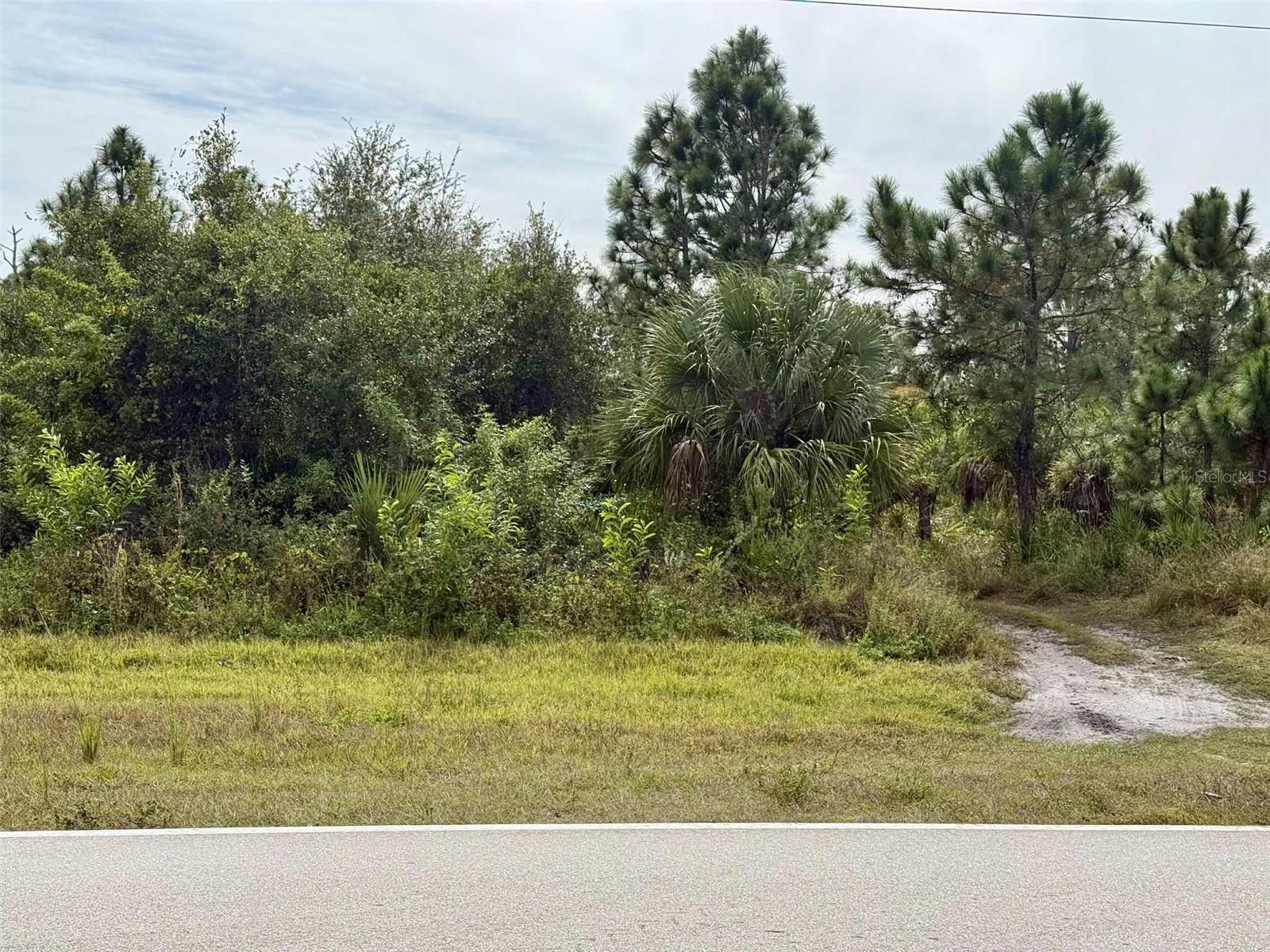 S P G HEIGHTS 1ST ADD - Land