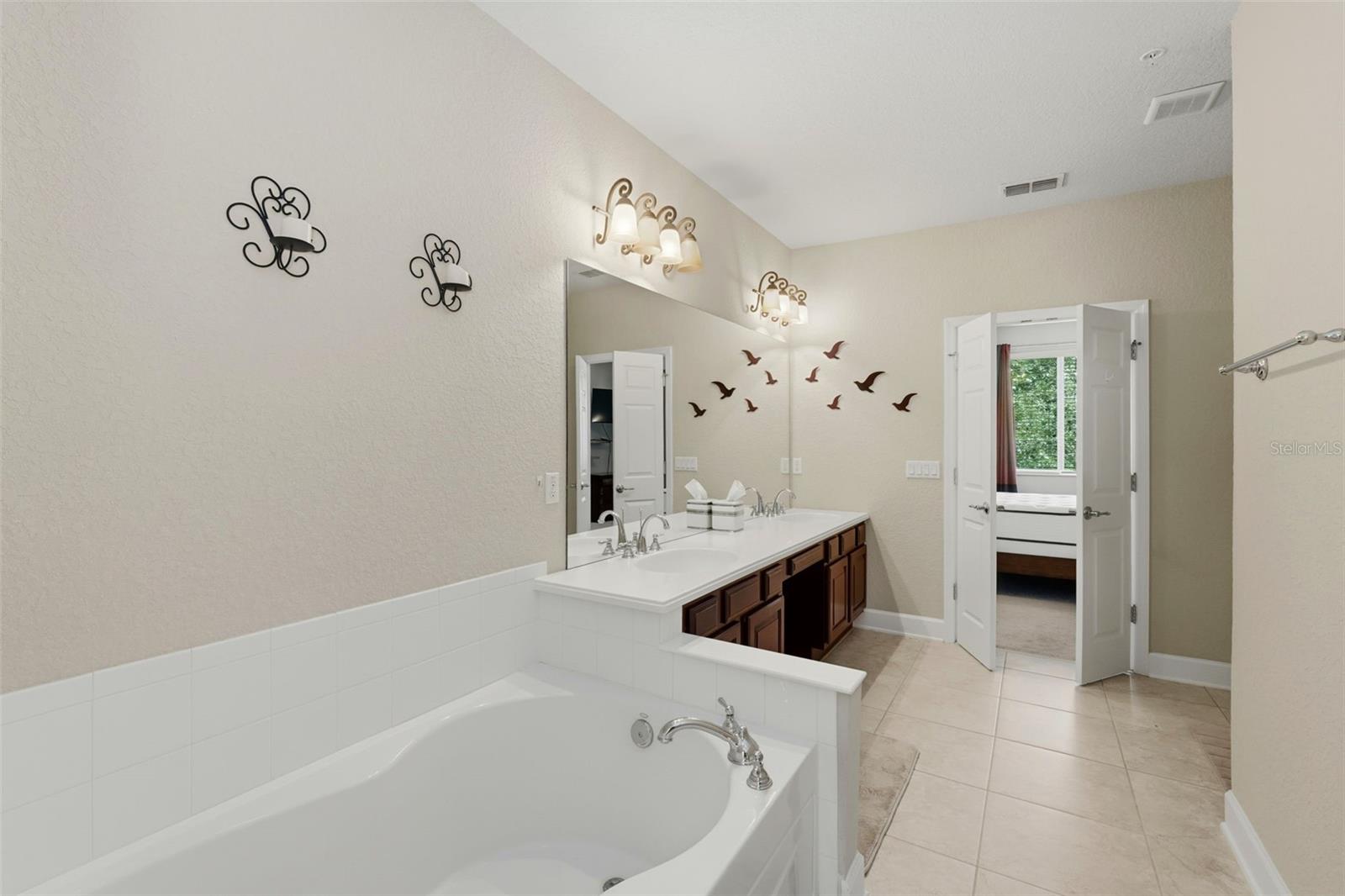 MANDALAY AT BELLA TRAE CONDO PH 30 BLDG 57 - Residential