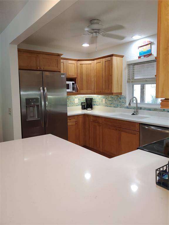 ISLAND CEDARS - Residential