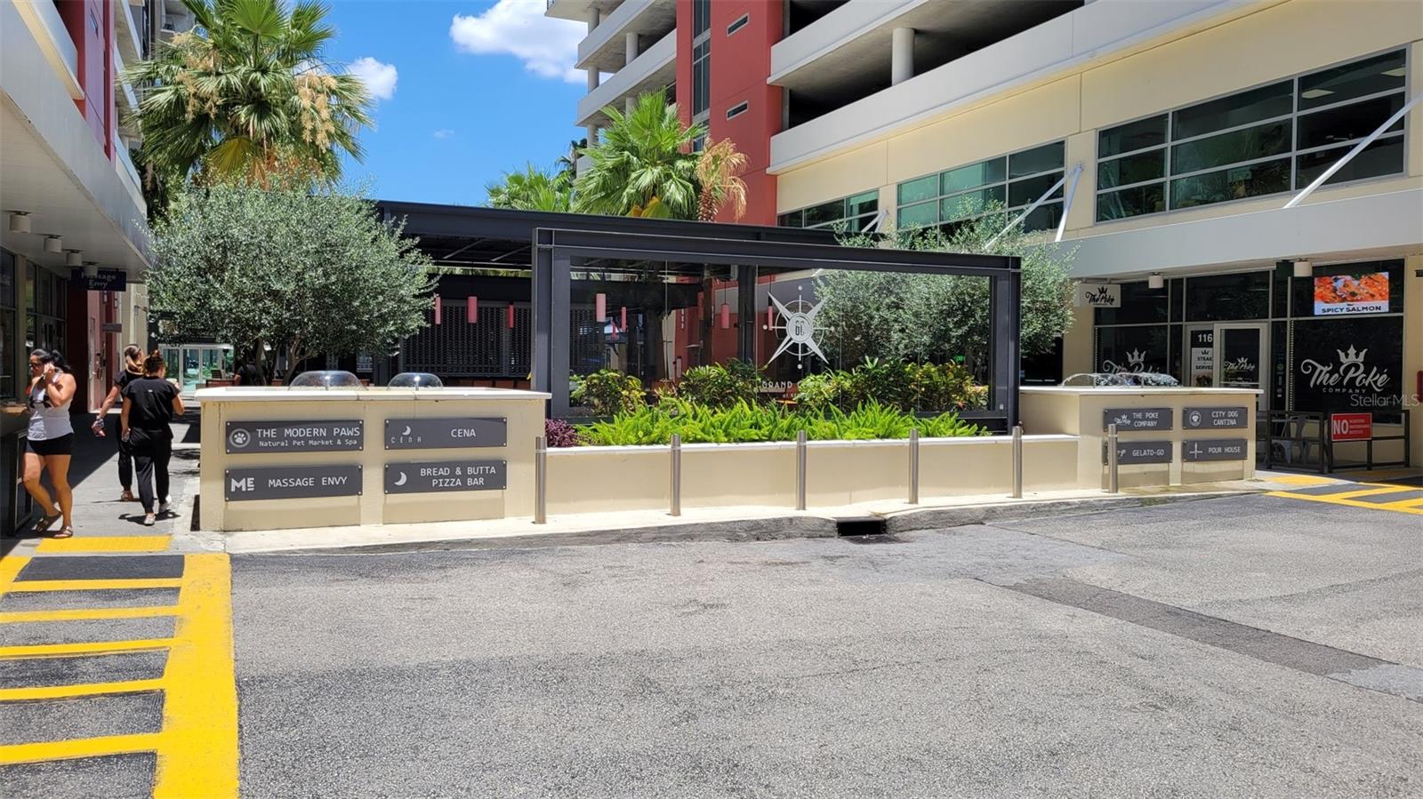 GRAND CENTRAL AT KENNEDY RESID - Residential