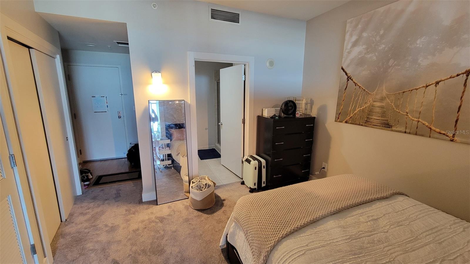 GRAND CENTRAL AT KENNEDY RESID - Residential