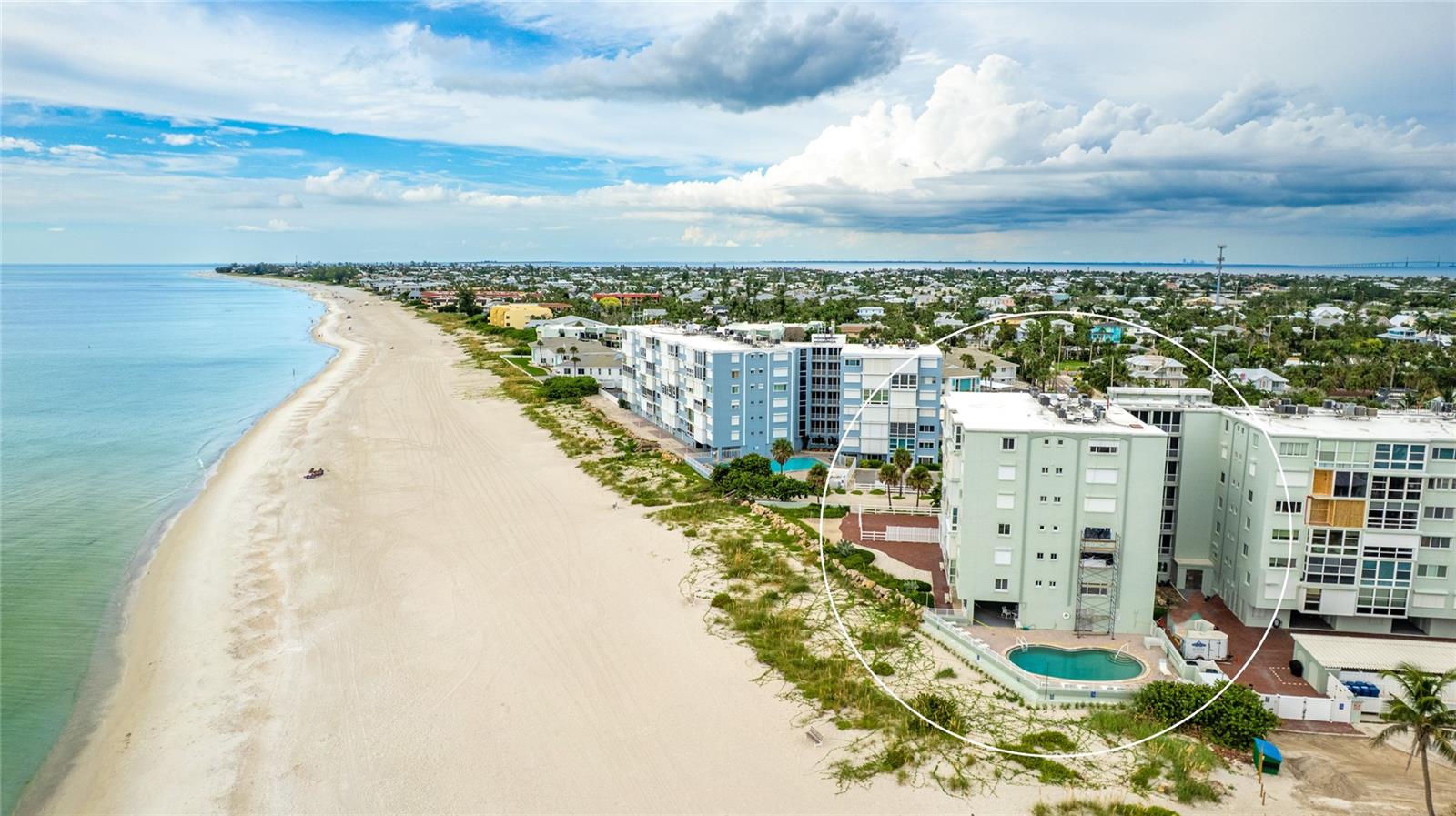 MARTINIQUE APTS SOUTH - Residential