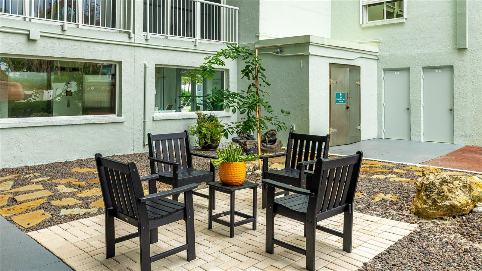 MARTINIQUE APTS SOUTH - Residential