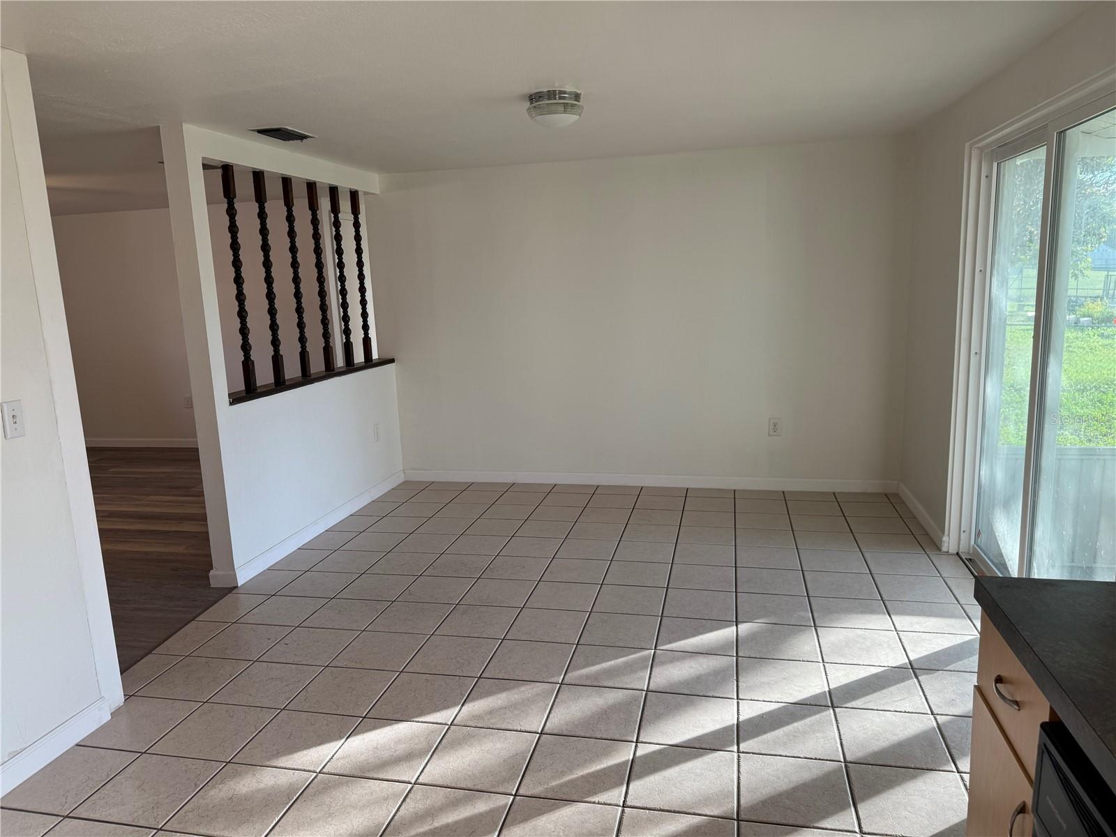 ZEPHYR BREEZE SUB - Residential Lease