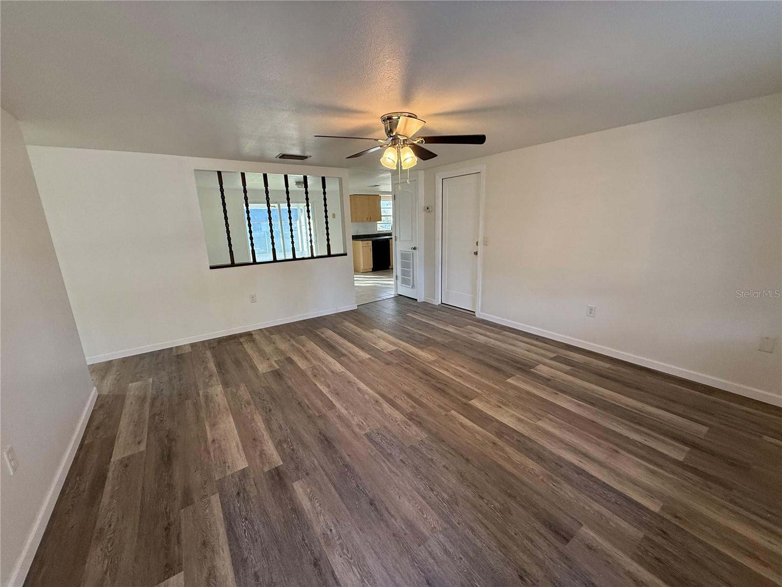 ZEPHYR BREEZE SUB - Residential Lease