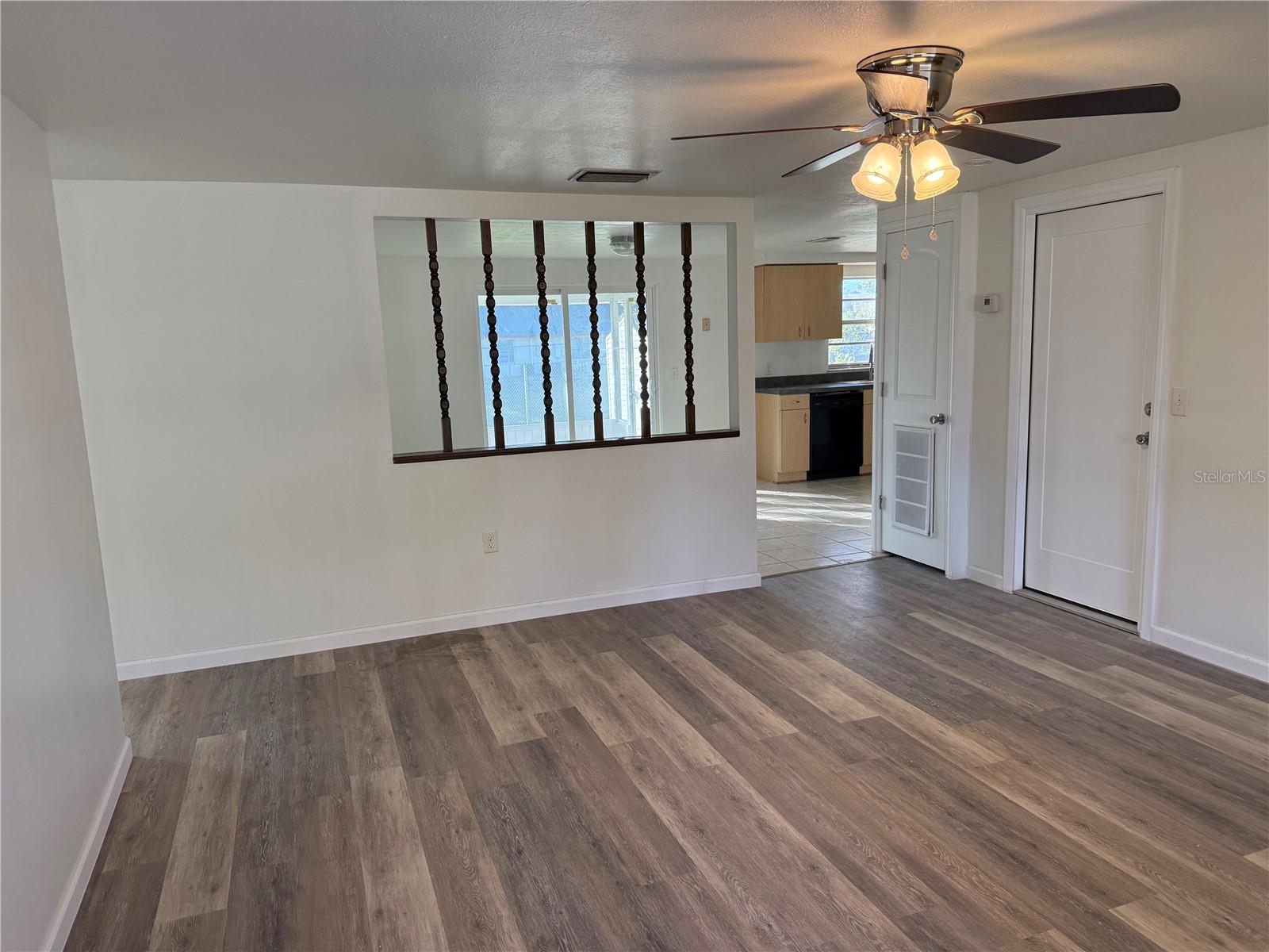 ZEPHYR BREEZE SUB - Residential Lease