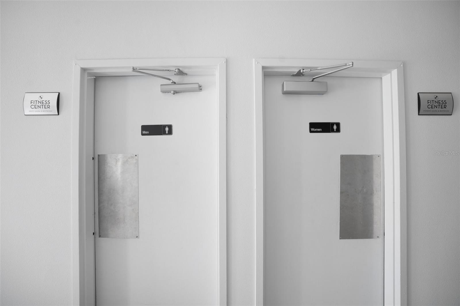 HARBOR TOWERS Y & R - Residential