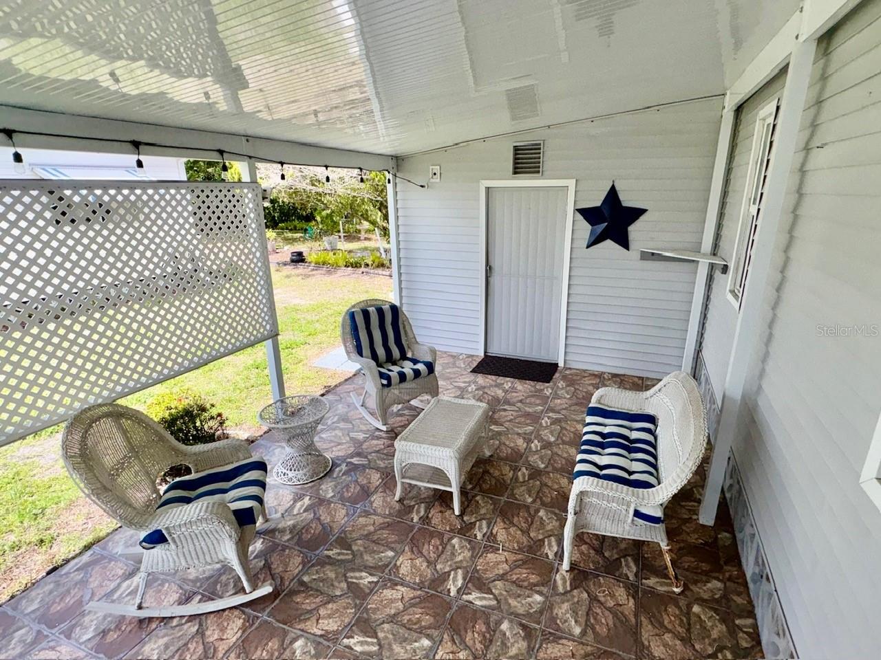 VENICE ISLE - Residential